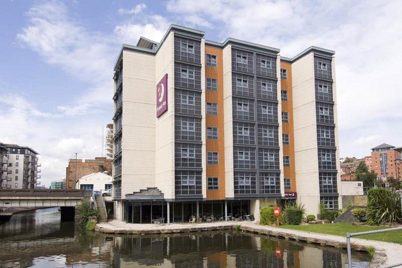 Premier Inn Nottingham Arena ภายนอก รูปภาพ